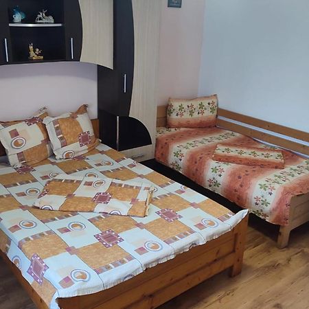 Casa Victor Apartment เอโฟริเอนอร์ด ภายนอก รูปภาพ
